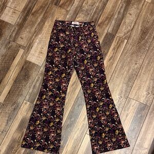 Women’s Wrangler Hugh Rise Fierce Flare Floral Print Corduroy Pants